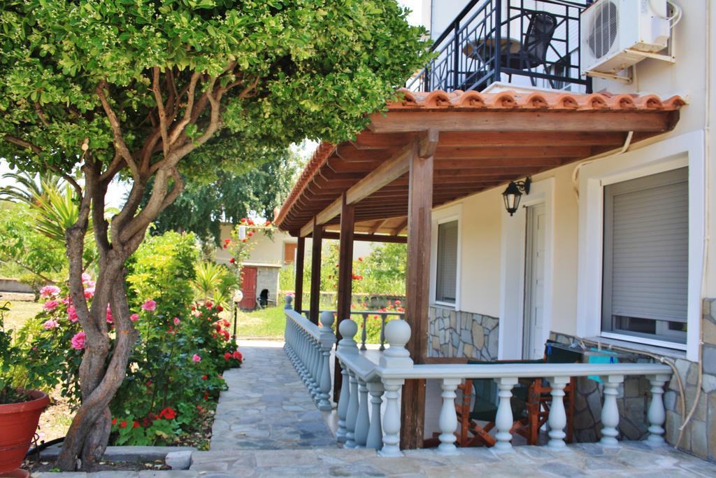 Villa Vicky Петра Екстериор снимка